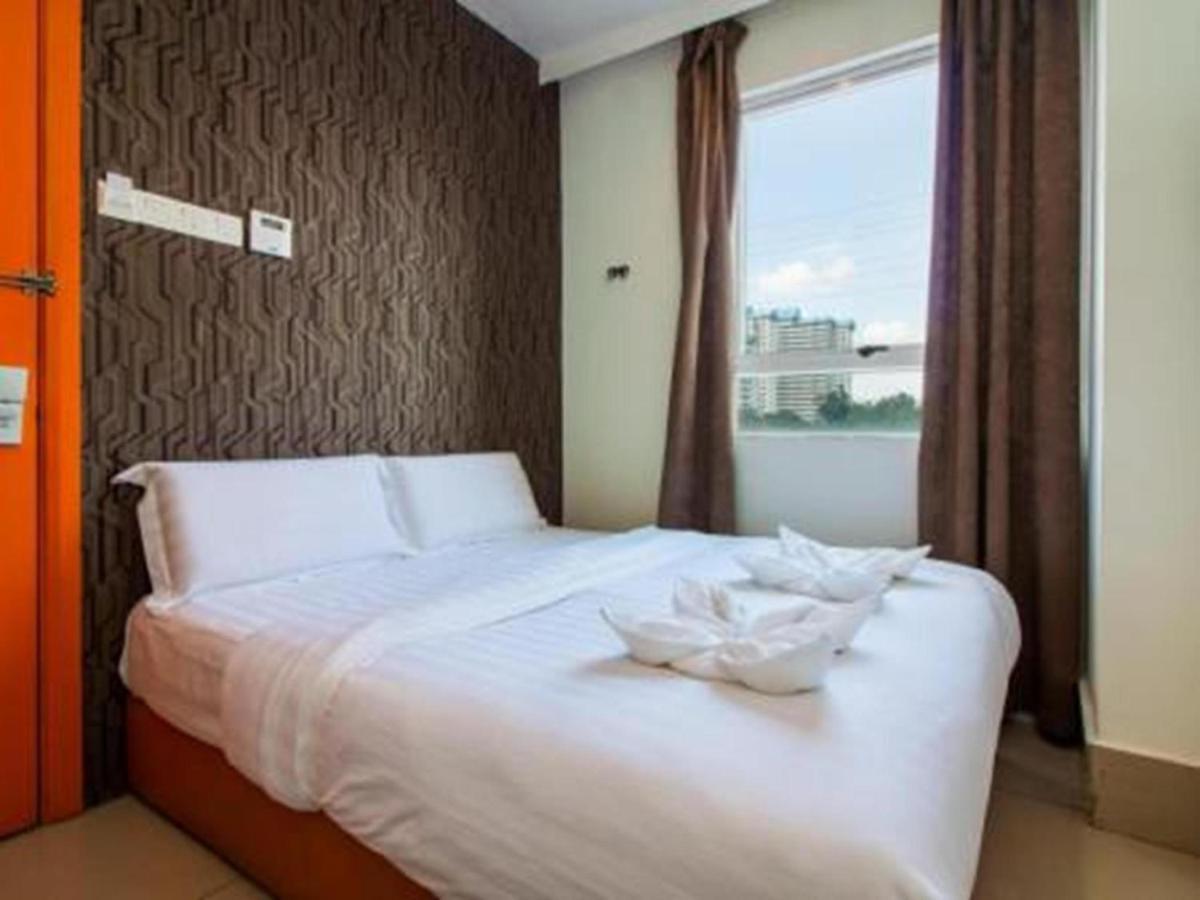 1 Hotel Taman Connaught Κουάλα Λουμπούρ Εξωτερικό φωτογραφία