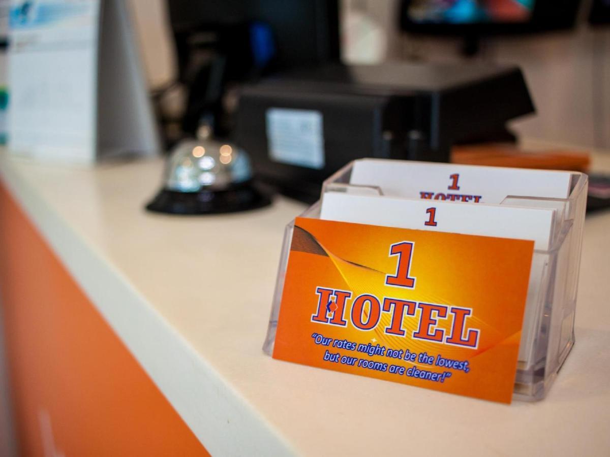 1 Hotel Taman Connaught Κουάλα Λουμπούρ Εξωτερικό φωτογραφία