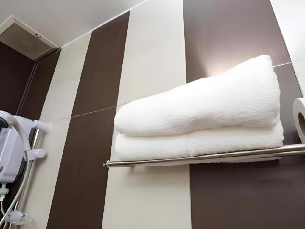 1 Hotel Taman Connaught Κουάλα Λουμπούρ Εξωτερικό φωτογραφία