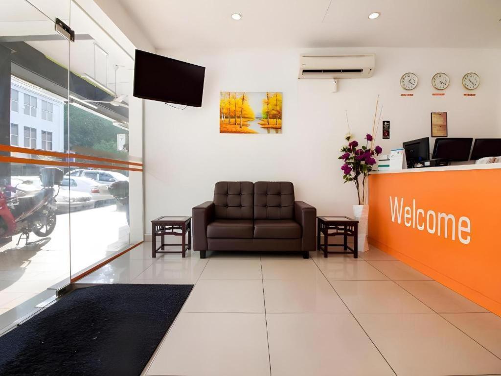 1 Hotel Taman Connaught Κουάλα Λουμπούρ Εξωτερικό φωτογραφία